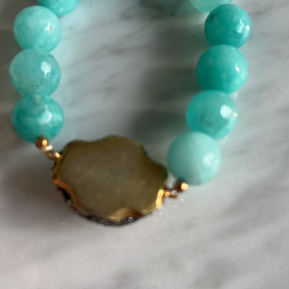 Turquoise Geode Crystal Stretch Bracelets - Picture 6 of 6